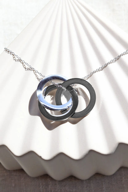 Collier 3 cercles entrelacés personnalisable argent, en acier inoxydable CHLOE